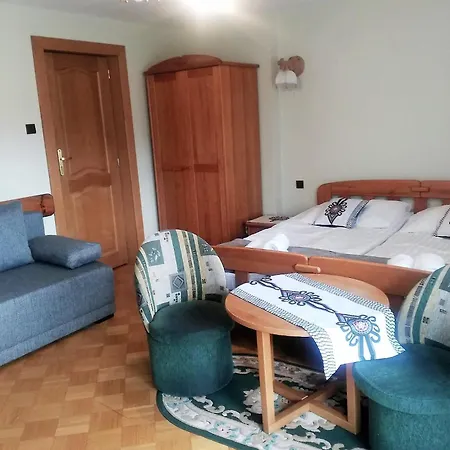 Tadeusz Guest house